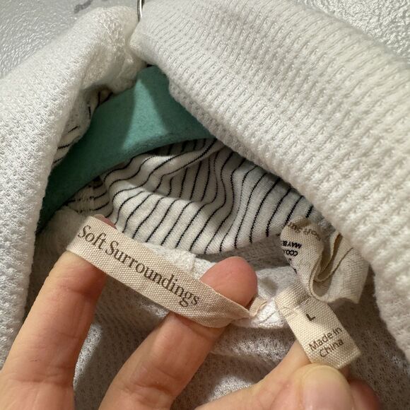 Soft Surroundings Cardigan Sweater Open Front Raw Hem Lagenlook Women sz L White - Picture 3 of 7